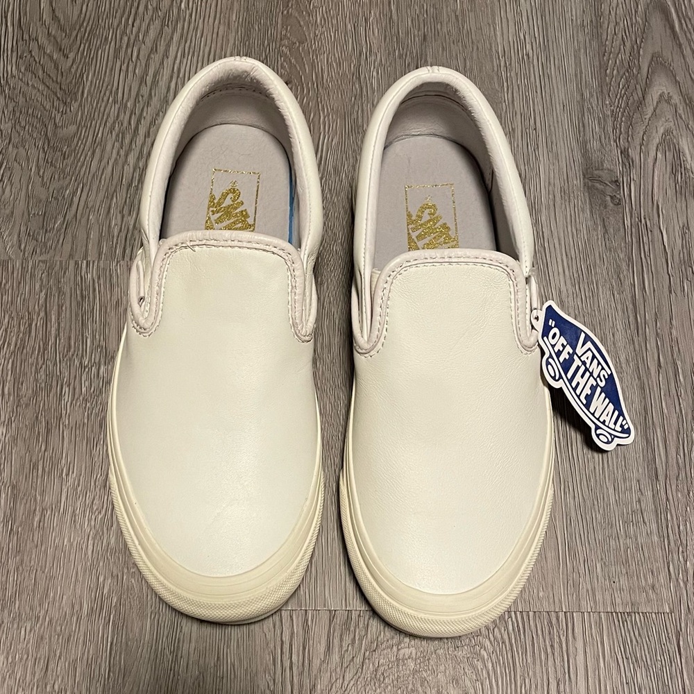 Vans x Aritzia leather Classic Slip-On 98 DX - Off White - Picture 1 of 11
